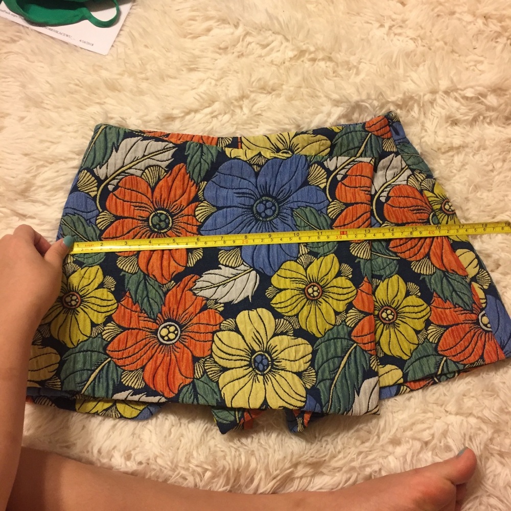 Zara Floral Skort - Picture 6 of 7